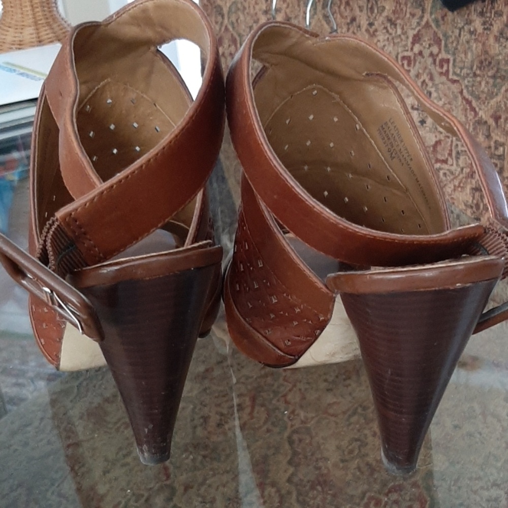 Wedges - Picture 3 of 5